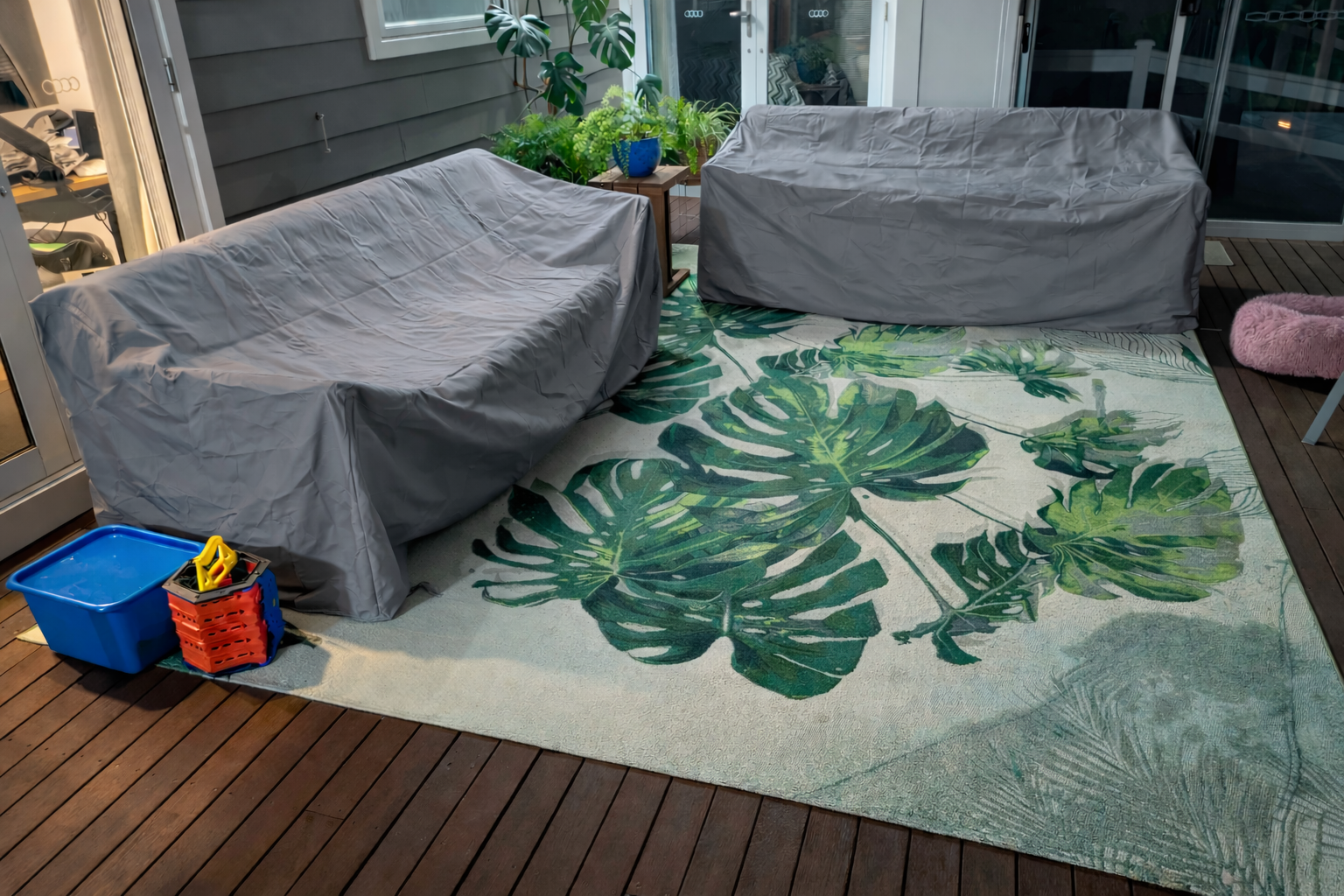 Grey Sofa Cover Review - Tony De Thomasis